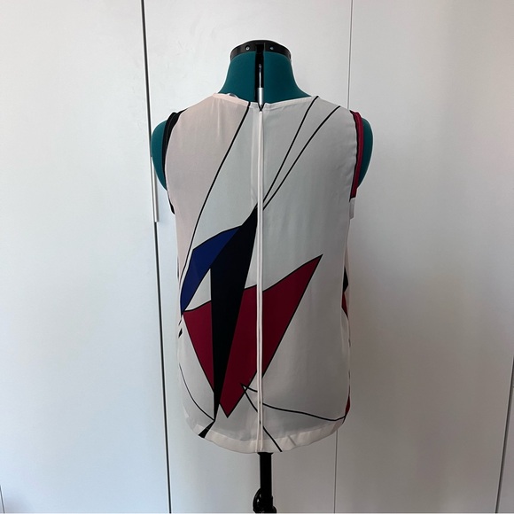 Sleeveless top - Picture 6 of 6